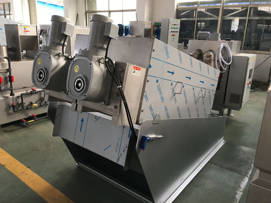 Vite a Coclea per Disidratazione Fanghi per il Trattamento delle Acque Reflue Industriali