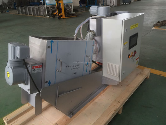 Macchina per la deidratazione dei fanghi a vite 2,4-30 m3/h SUS304